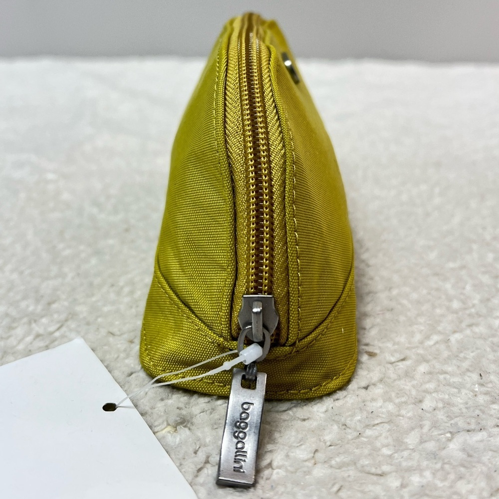 Baggallini Kiwi Central Pouch Bag NWOT - Picture 5 of 9
